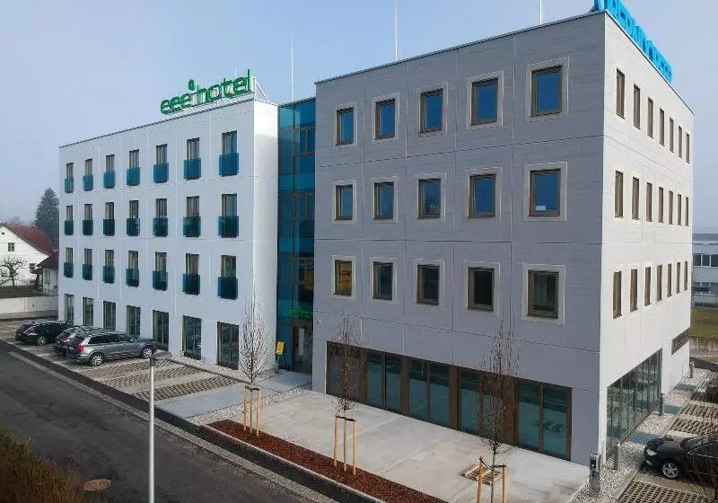 Eee Hotel Gunskirchen