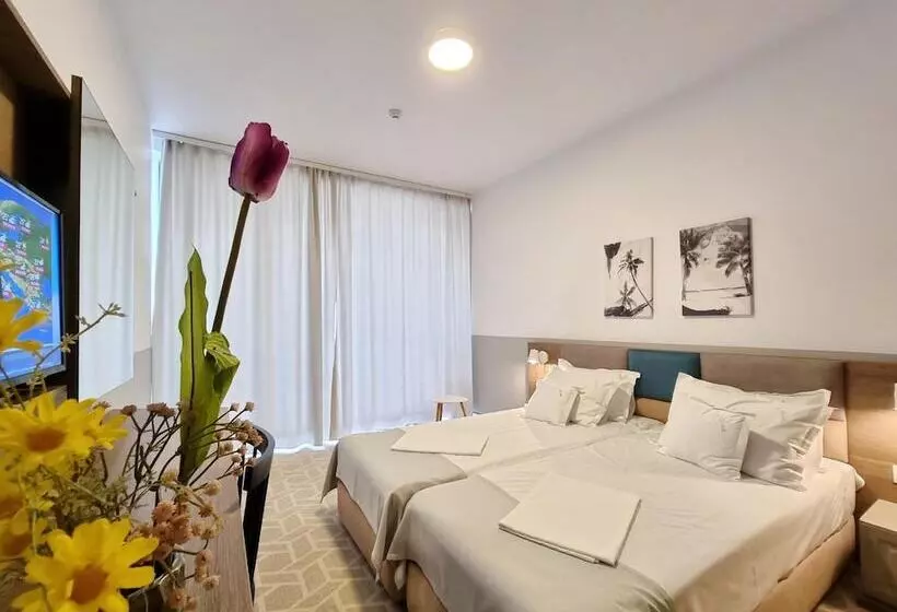 هتل Clas Mamaia Nord