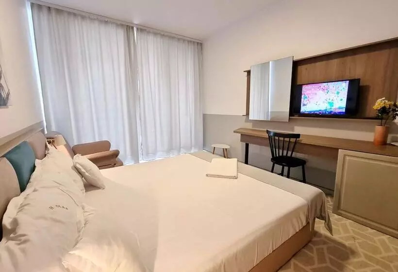 هتل Clas Mamaia Nord