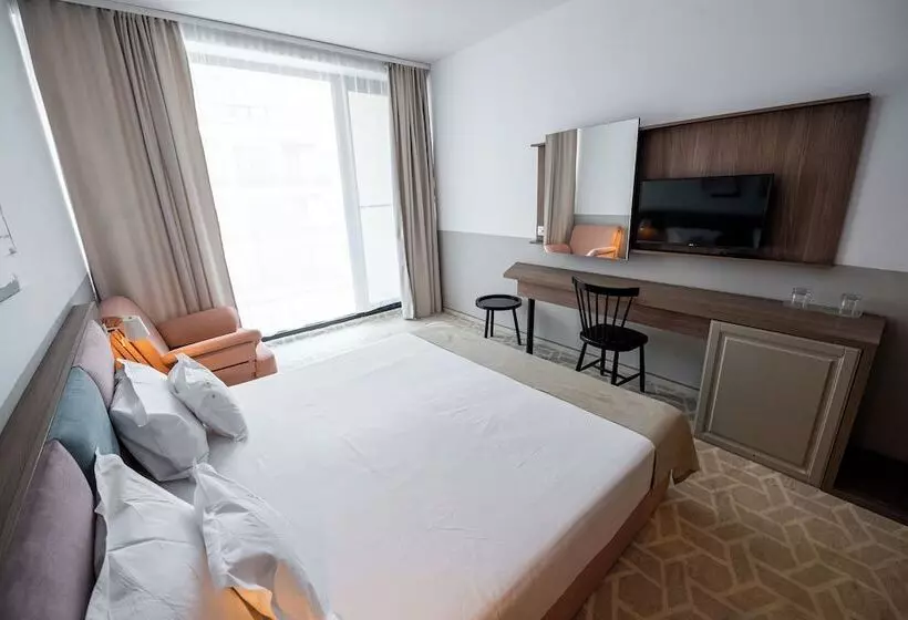 هتل Clas Mamaia Nord