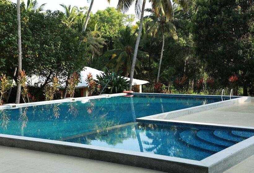 בית מלון כפרי Phoenix Island Resort