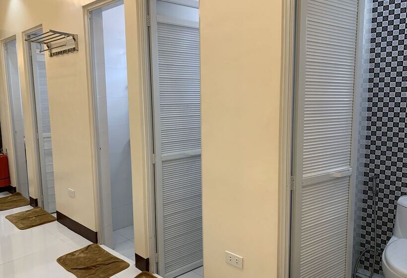 Отель Villa Mj Maristela Beach Resort