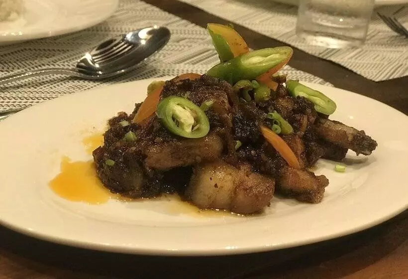 Hotelli Villa Mj Maristela Beach Resort