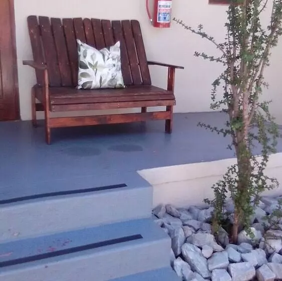 پانسیون 71 On Albert