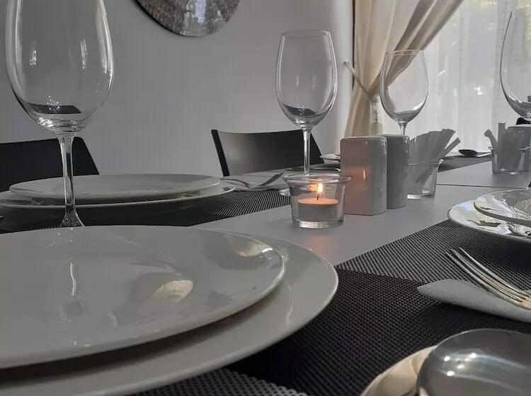 پانسیون 71 On Albert