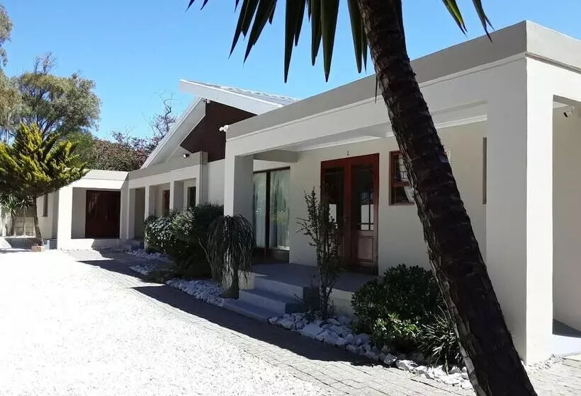 پانسیون 71 On Albert