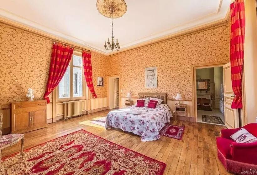 Majatalo Château De Saint Bohaire