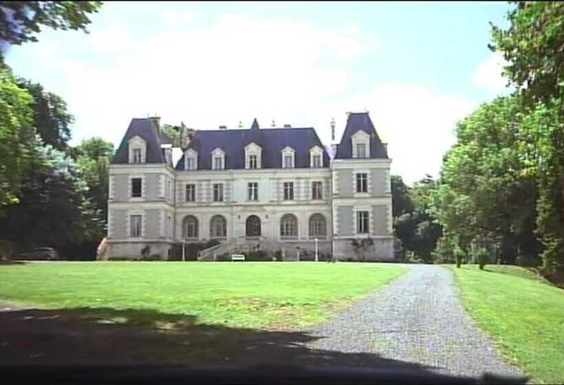 بنسيون Château De Saint Bohaire
