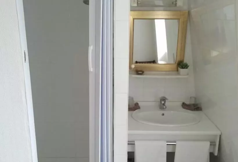 Majatalo Château De Saint Bohaire