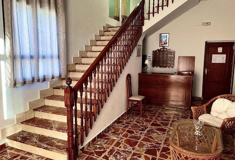 펜션 Hostal Torresmancha