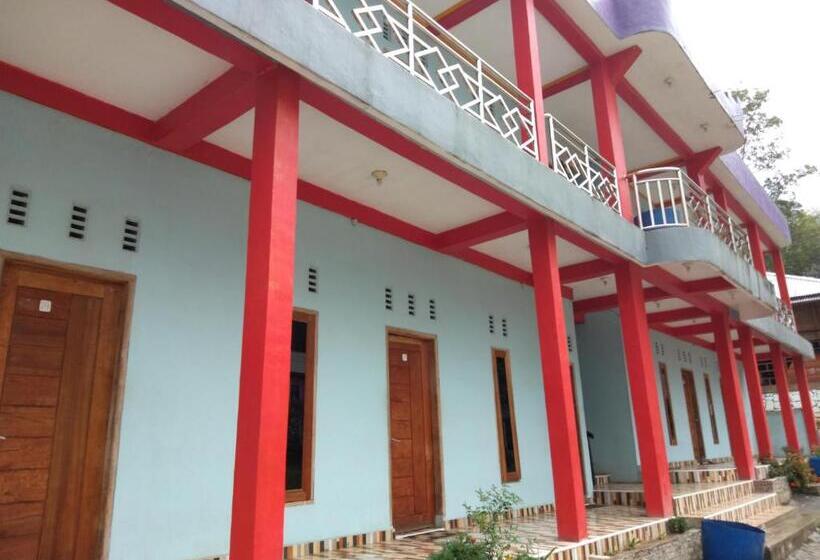 פנסיון Penginapan Puncak Dp