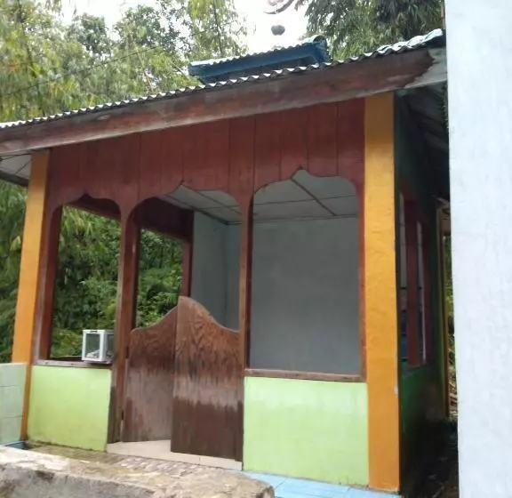 ペンション Penginapan Puncak Dp