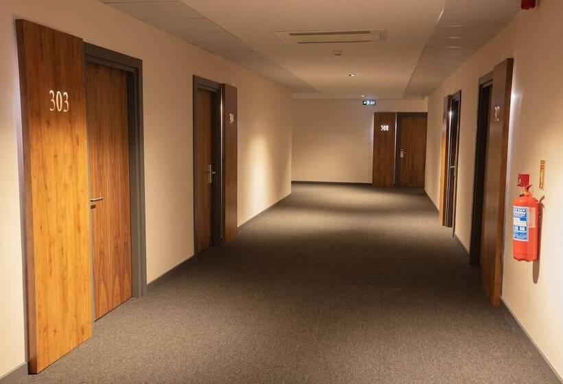 Valent Otel Business