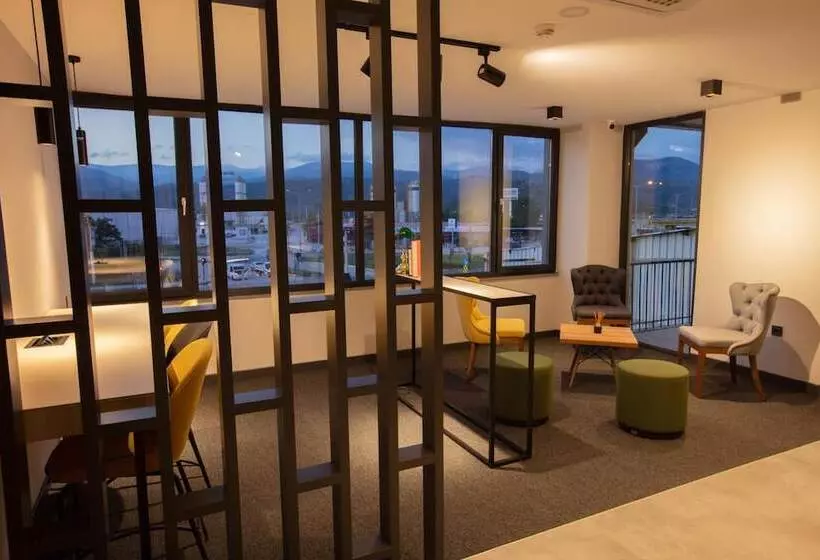 Valent Otel Business