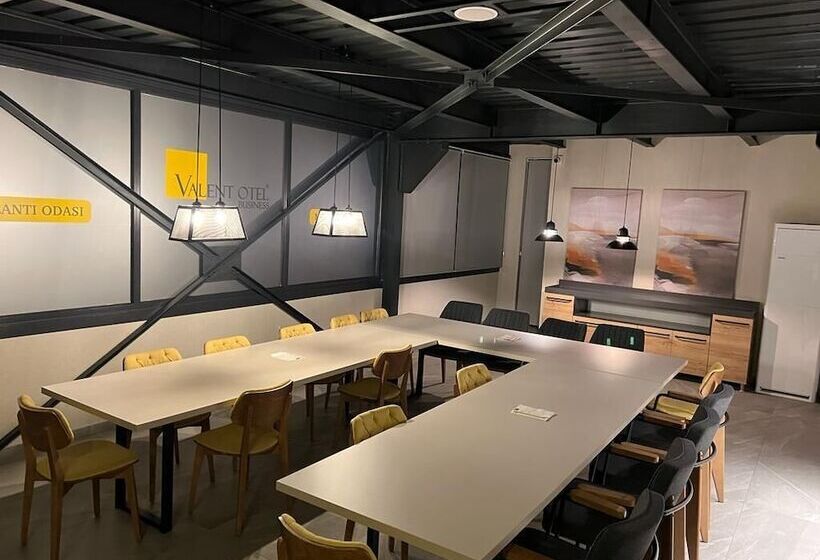 Valent Otel Business