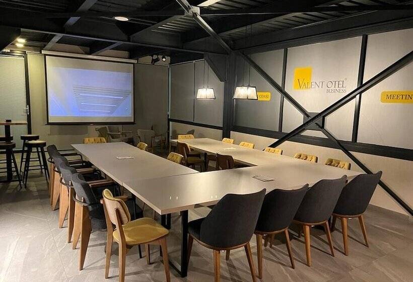 Valent Otel Business