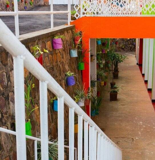 تختخواب و صبحانه Choose Kigali