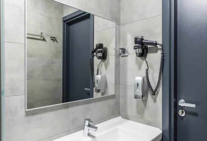 Hotel Gettsleep Boryspil