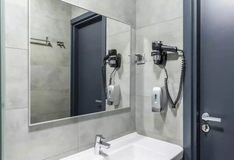 Hotelli Gettsleep Boryspil