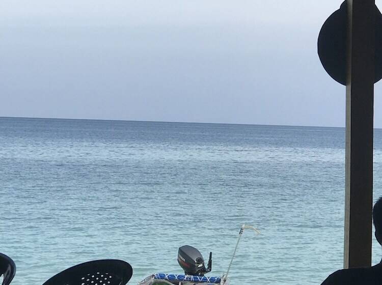 בית מלון כפרי Perhentian Cabana