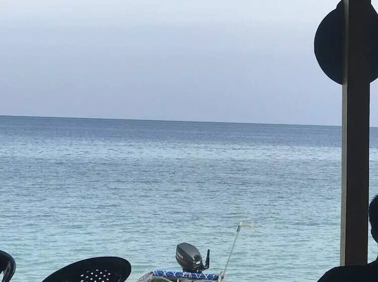 Hotelli Perhentian Cabana