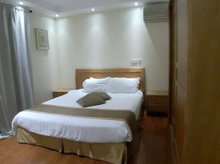 Sewan Hotel Apparments By Oyo Rooms