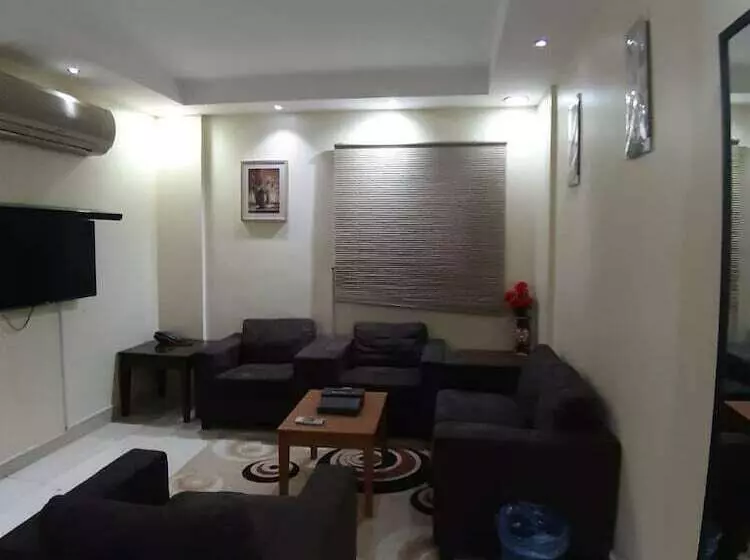 Sewan Hotel Apparments By Oyo Rooms