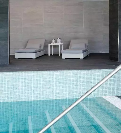 ホテル Aluasoul Carolina   Adults Only