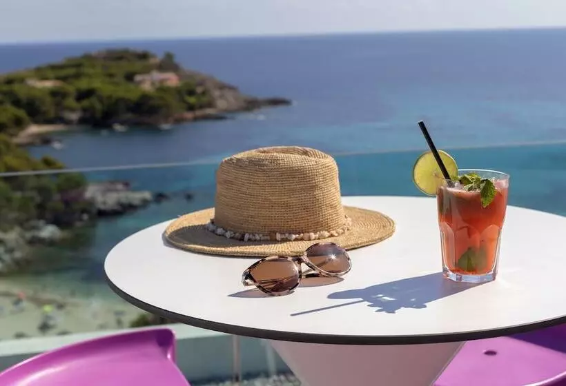 ホテル Aluasoul Carolina   Adults Only