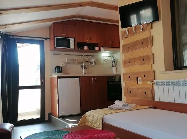 בית מלון כפרי Boutique Guest House Ikonomov