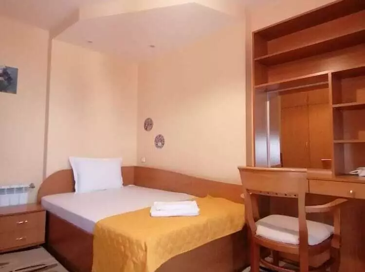 בית מלון כפרי Boutique Guest House Ikonomov