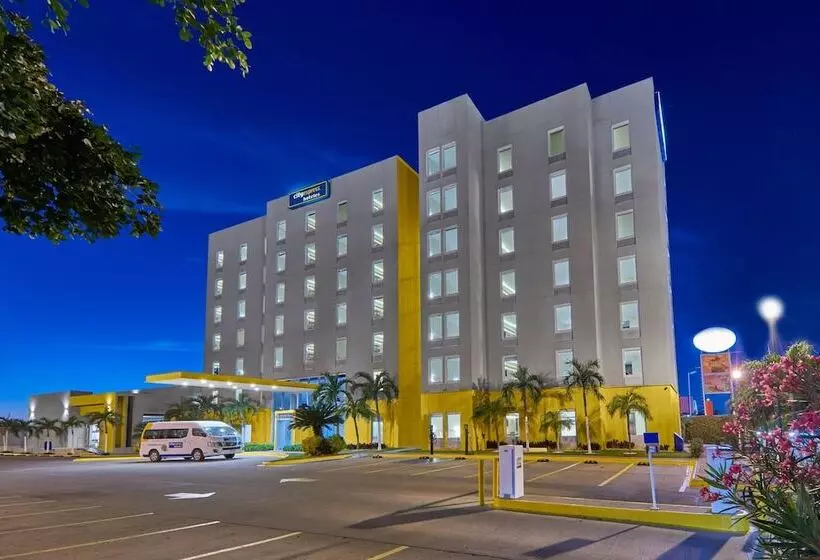 Otel City Express By Marriott Los Mochis