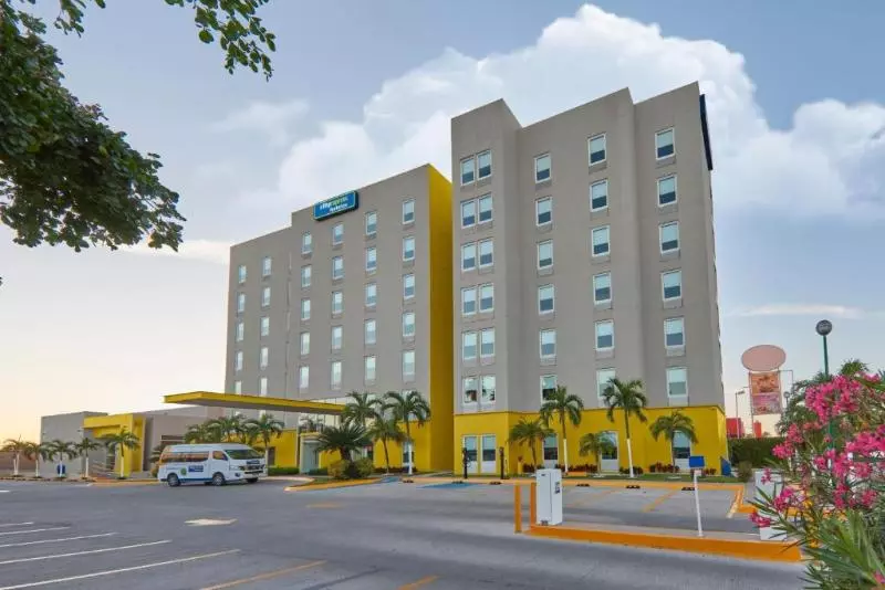 Otel City Express By Marriott Los Mochis