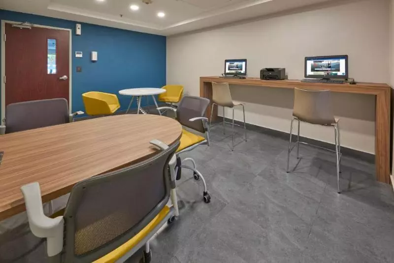 Otel City Express By Marriott Los Mochis