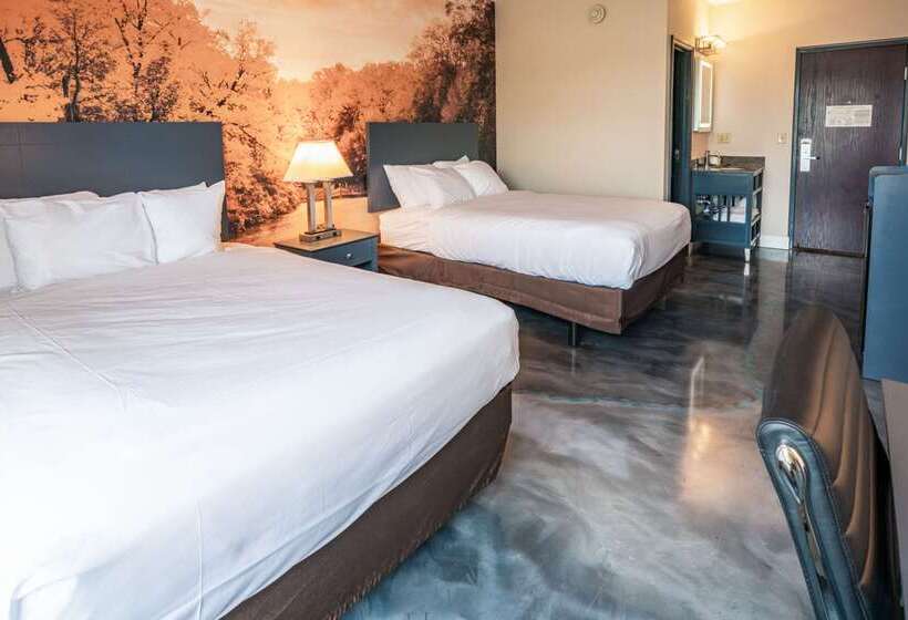 Oakfield Hotel & Suites, Ascend Hotel Collection