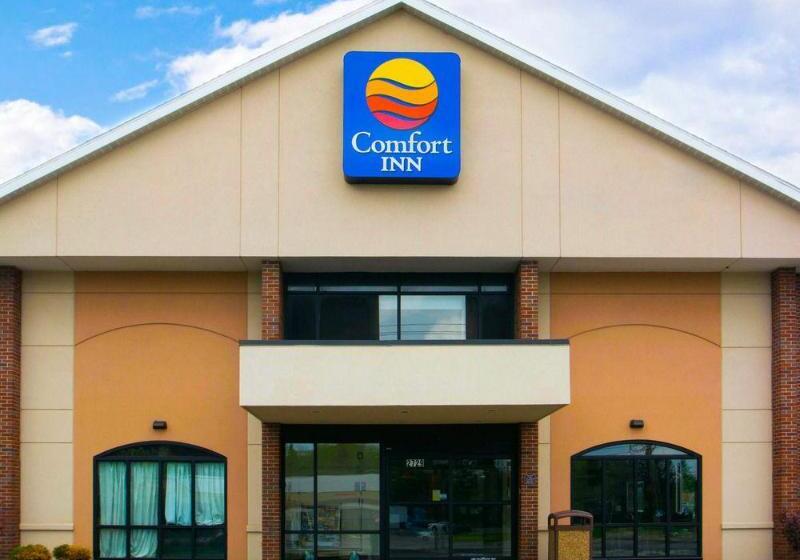 Oakfield Hotel & Suites, Ascend Hotel Collection