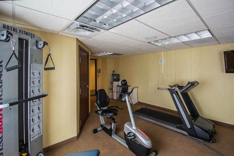 Oakfield Hotel & Suites, Ascend Hotel Collection