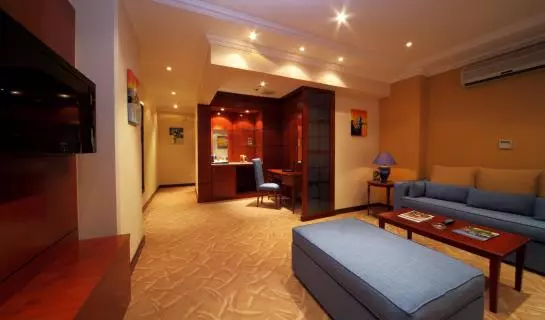 בית מלון כפרי Corp Inn Deira