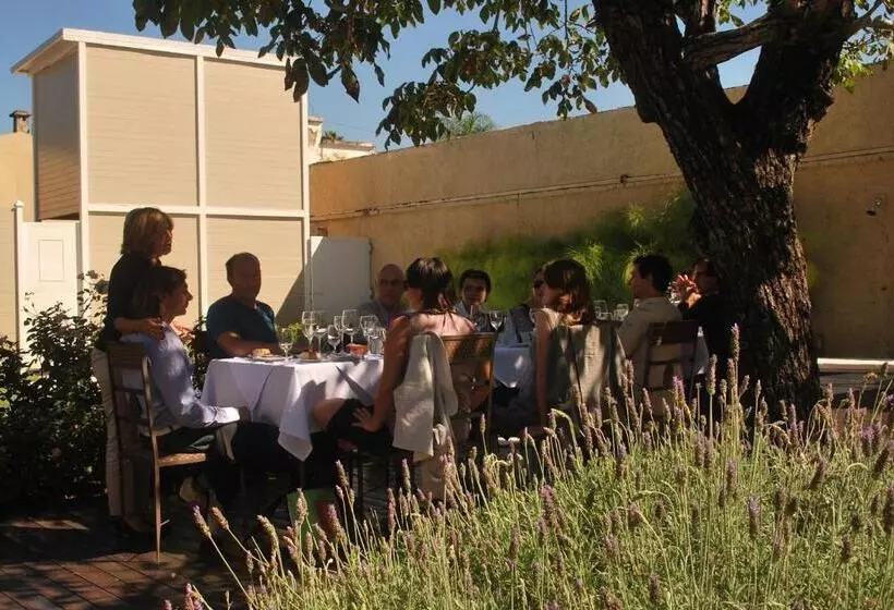 호텔 Delvino Boutique