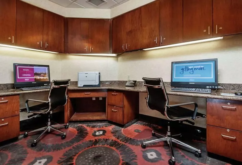 호텔 Hampton Inn & Suites Navarre