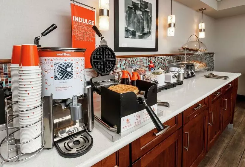 호텔 Hampton Inn & Suites Navarre