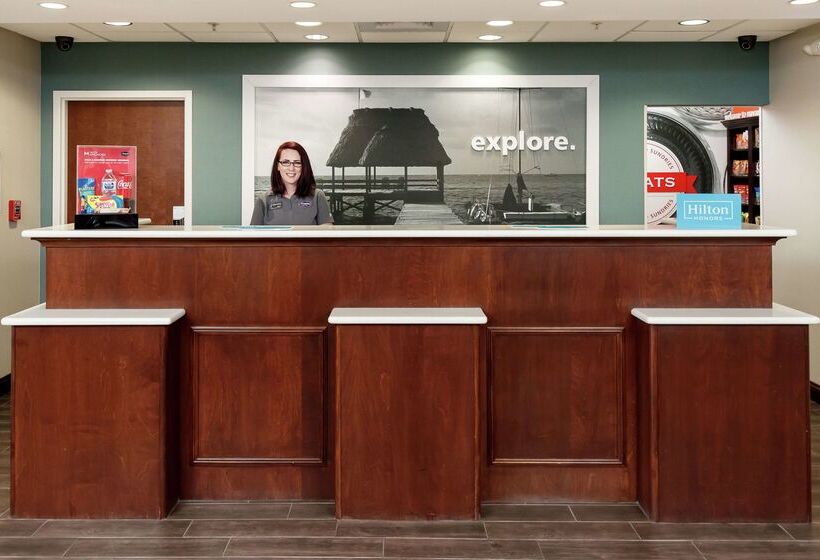 酒店 Hampton Inn & Suites Navarre