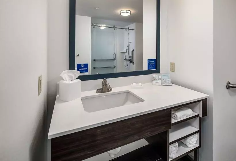 호텔 Hampton Inn & Suites Navarre