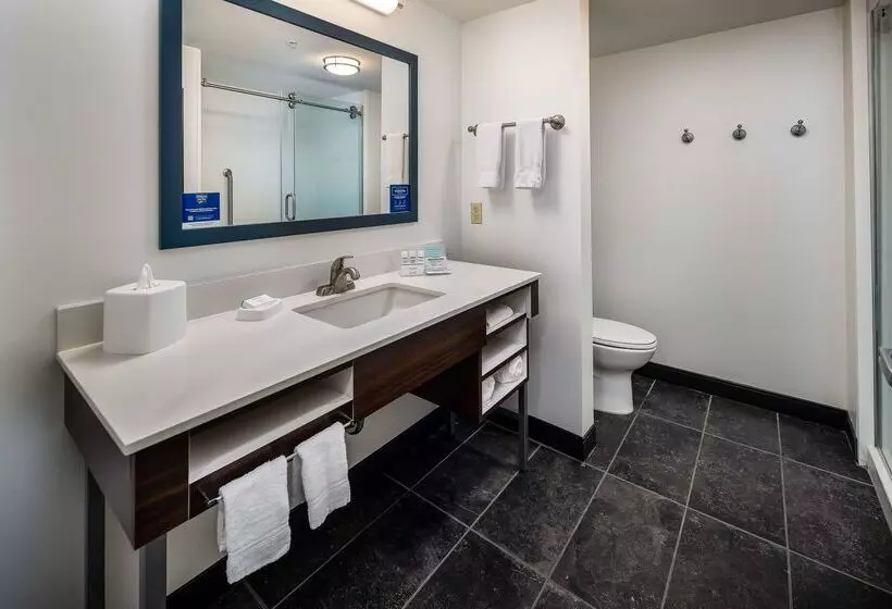 호텔 Hampton Inn & Suites Navarre