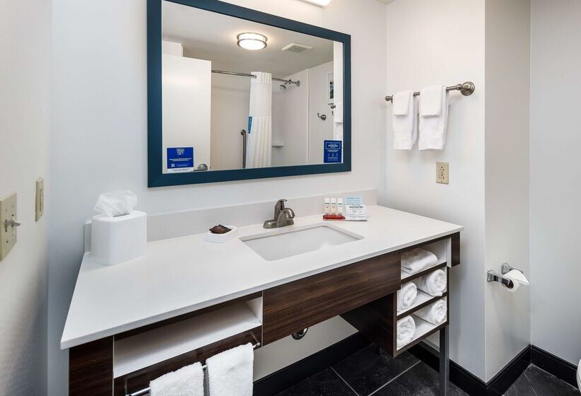 酒店 Hampton Inn & Suites Navarre