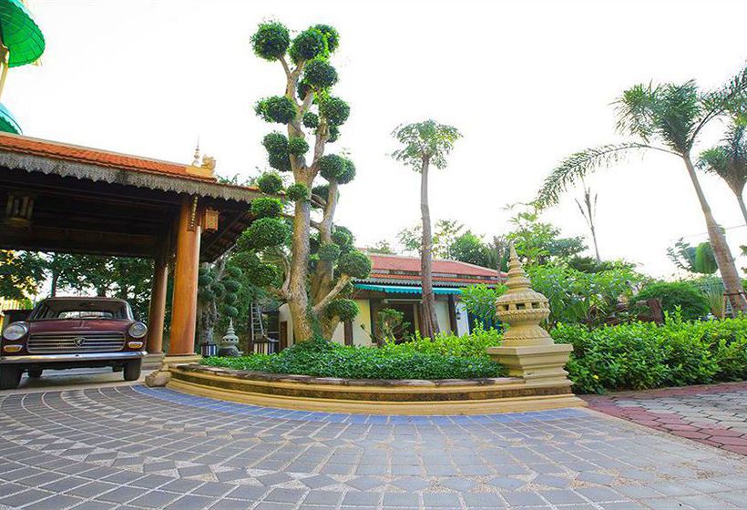 Отель La Tradition De Angkor Boutique Resort