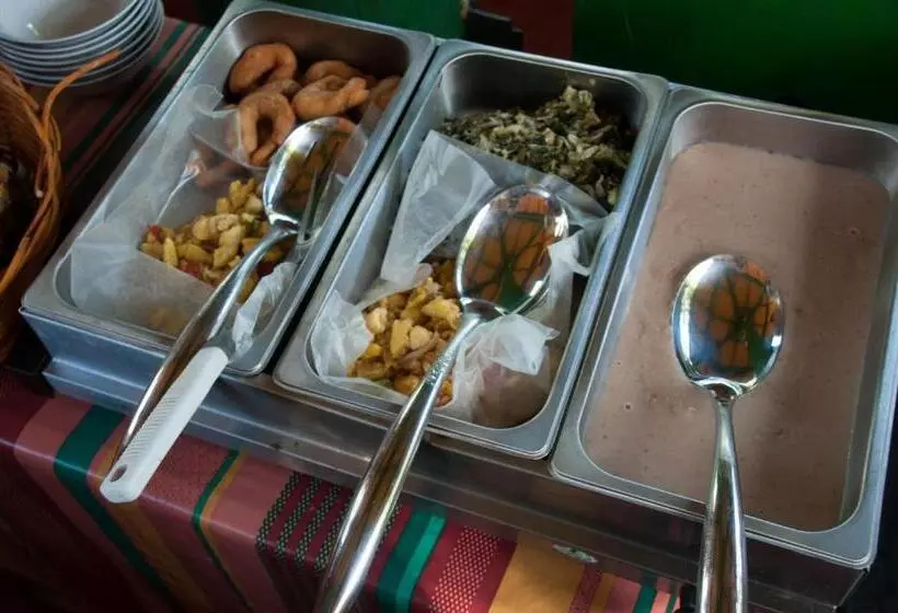 هتل Lighthouse Inn 2