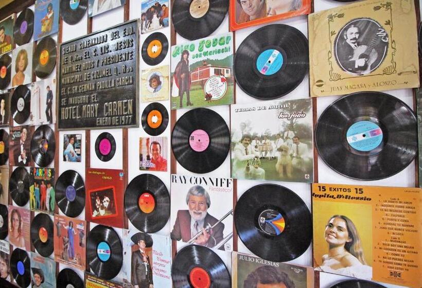 فندق Mary Carmen