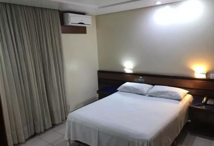 Hotel Oft Plaza Oeste