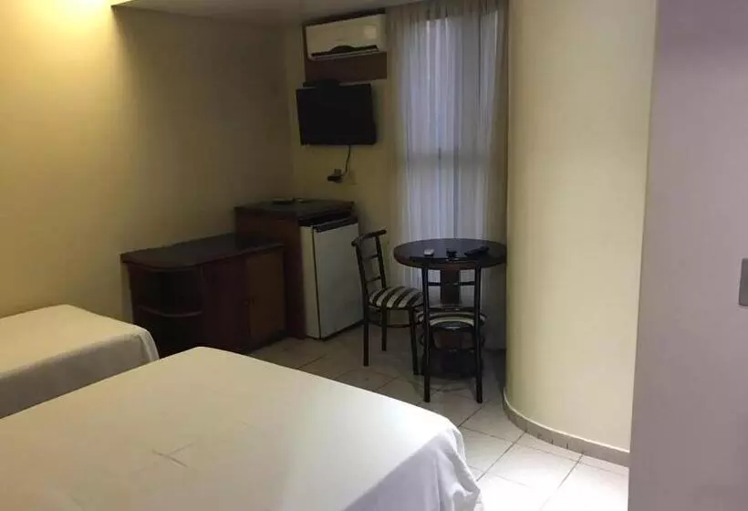 Hotel Oft Plaza Oeste